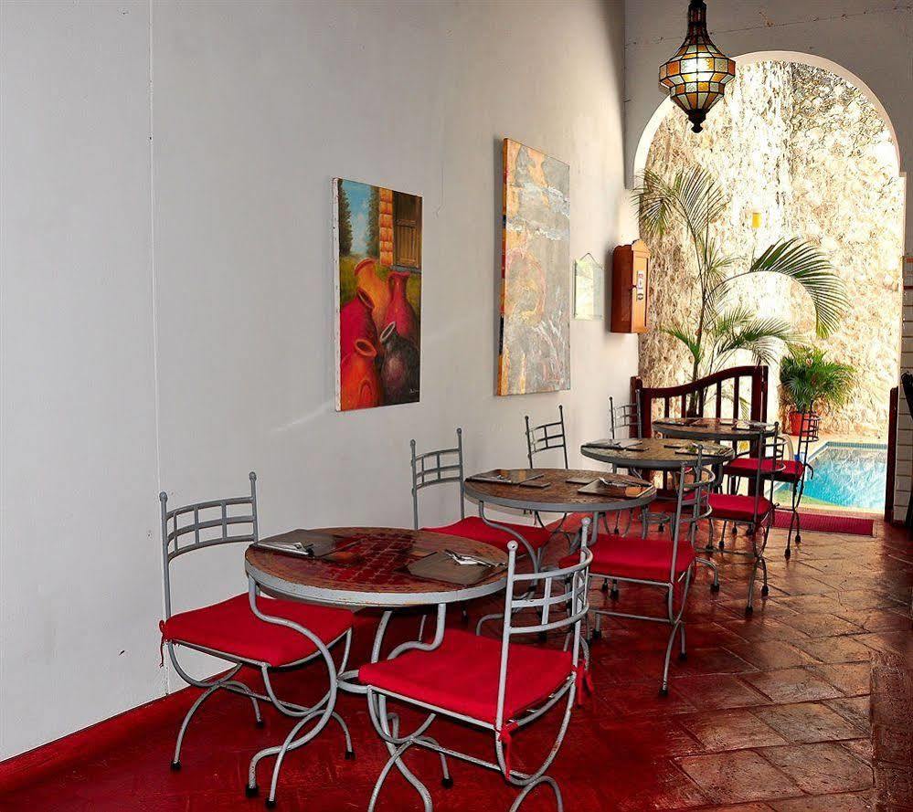 Hotel Casa Del Curato à Cartagène Extérieur photo