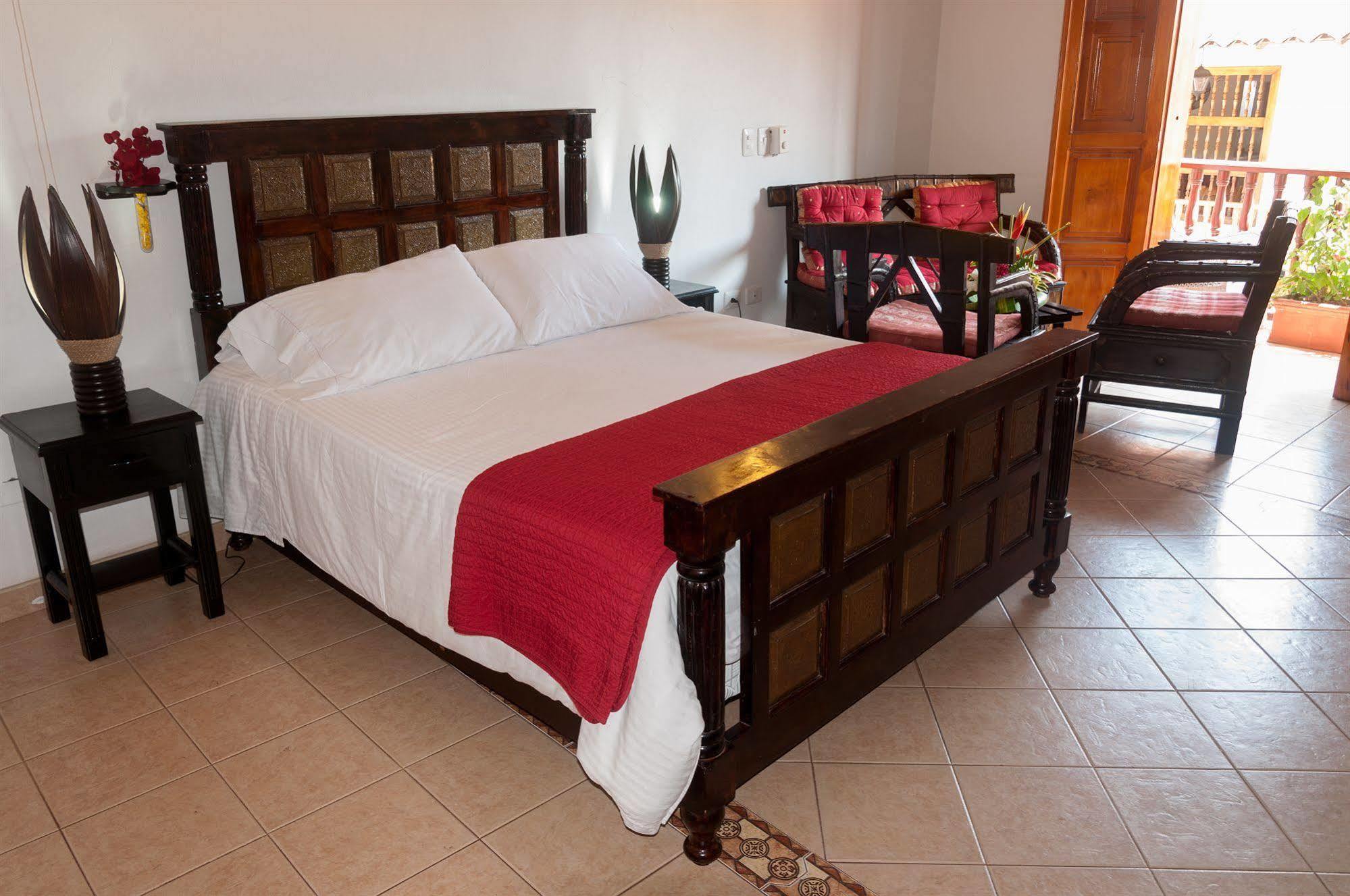 Hotel Casa Del Curato à Cartagène Extérieur photo