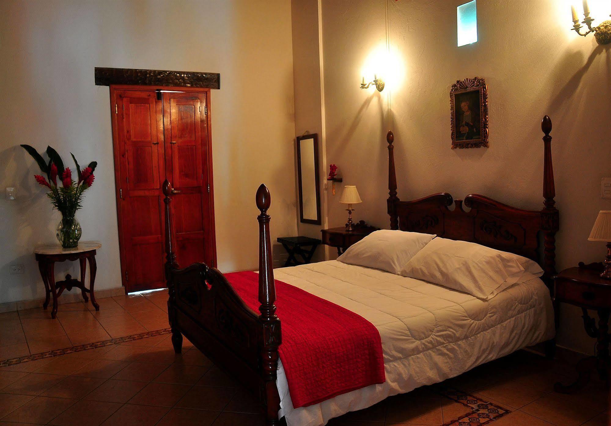 Hotel Casa Del Curato à Cartagène Extérieur photo