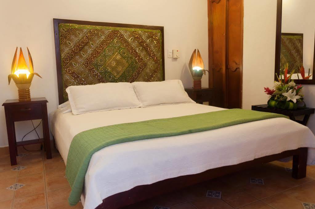 Hotel Casa Del Curato à Cartagène Extérieur photo