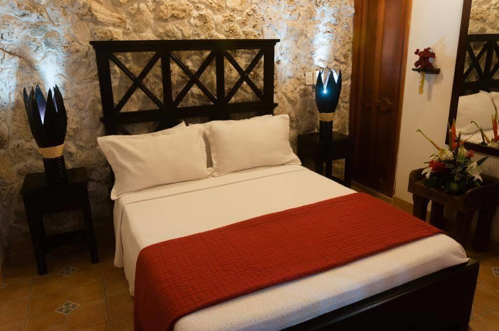 Hotel Casa Del Curato à Cartagène Extérieur photo