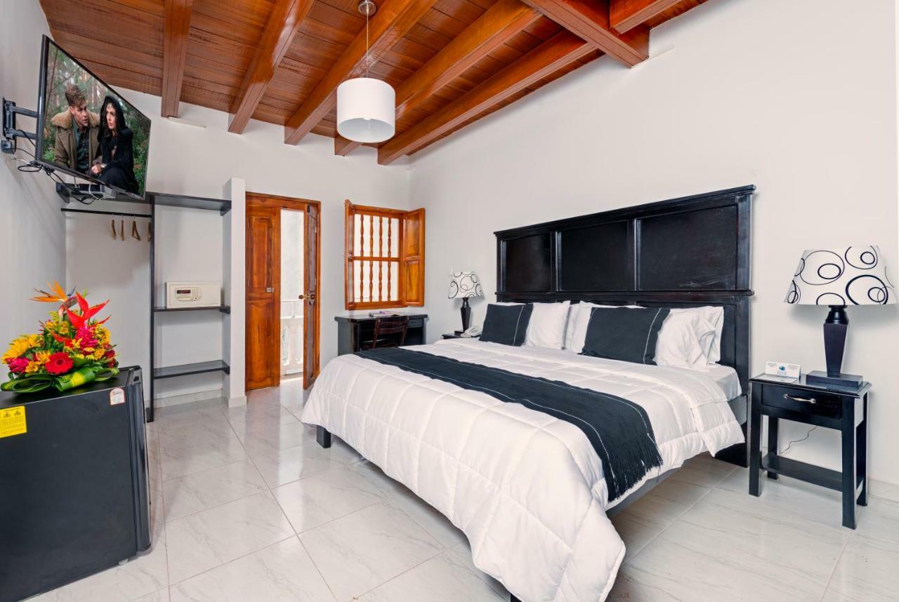 Hotel Casa Del Curato à Cartagène Extérieur photo